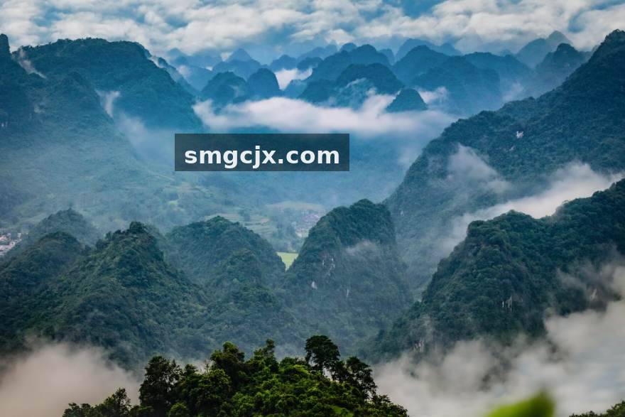 白马体育编辑团队内容制作场景